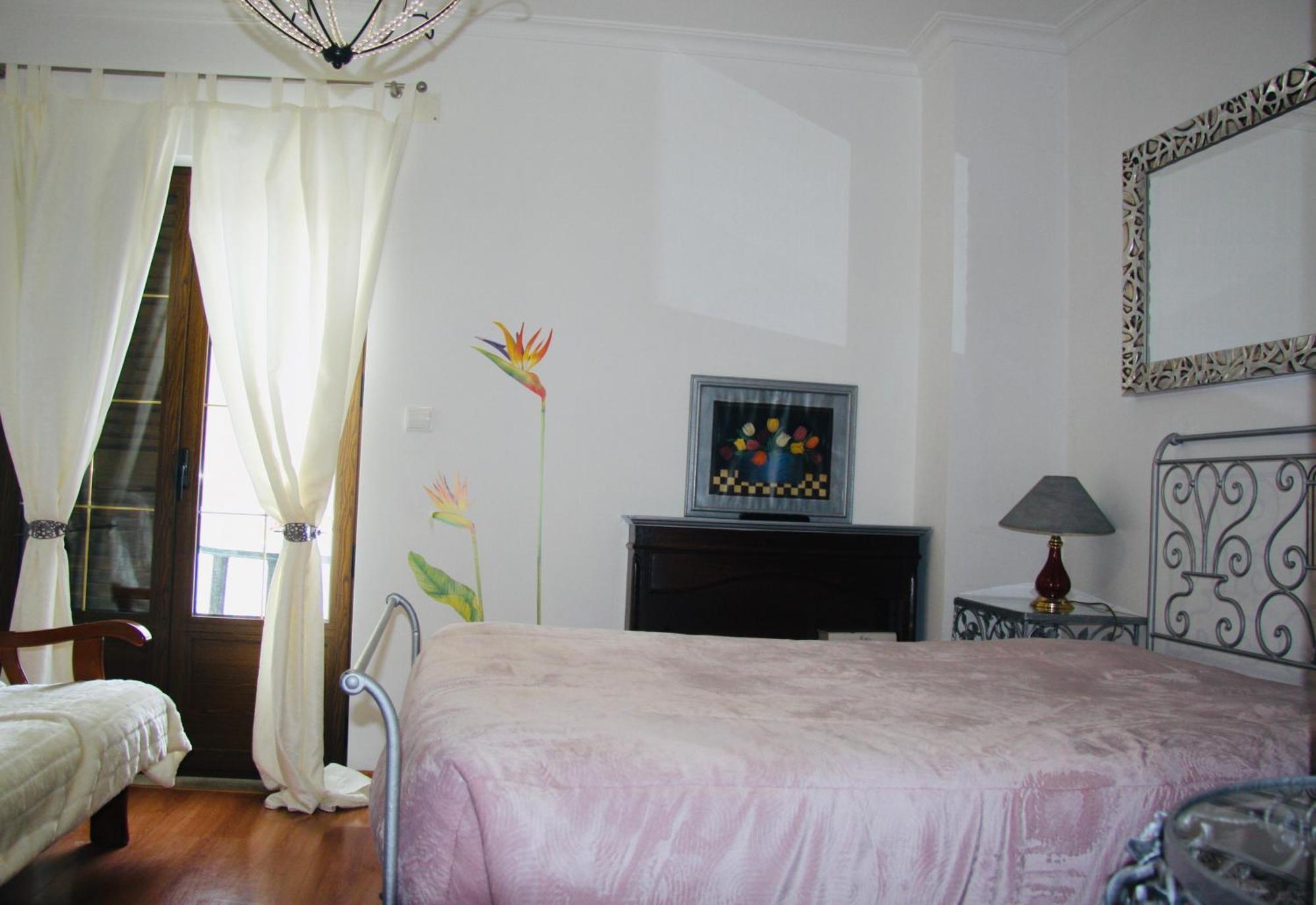 Villa Casa Duas Fontes Capinha Exterior foto